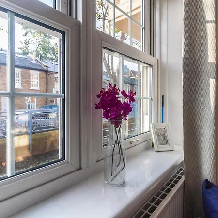 Modern & Cozy 1Bdr Apt Wexcellent Travel Links London Exterior photo
